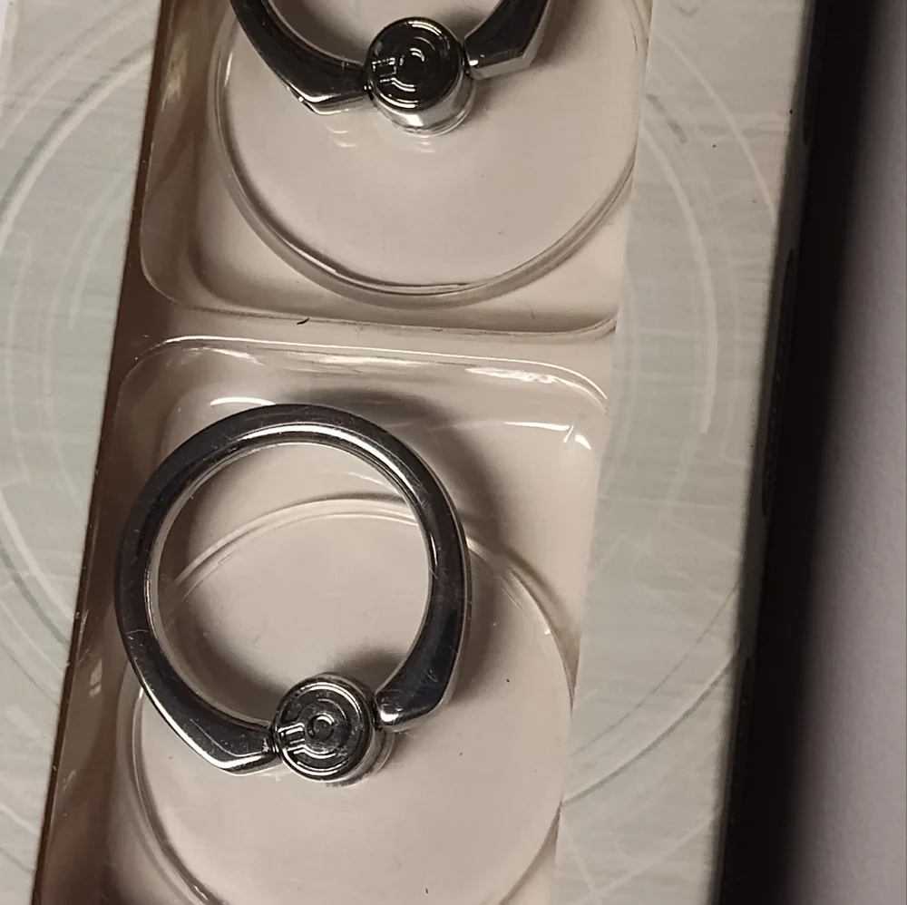 NWT! El Sonador Transparent Phone Rings (Set Of 2)